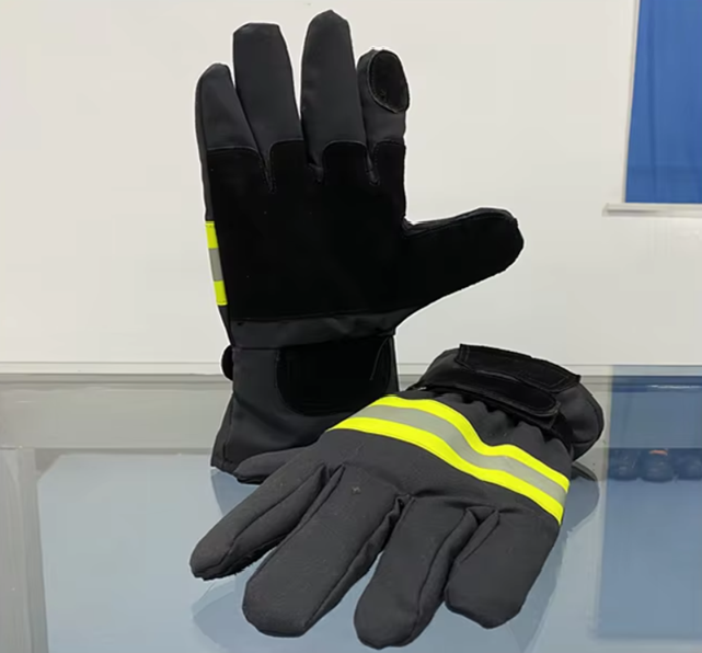 Imported High Quality Heat Resistant Aramid Fireman Emergency Fire Rescue Gloves (ex vat)