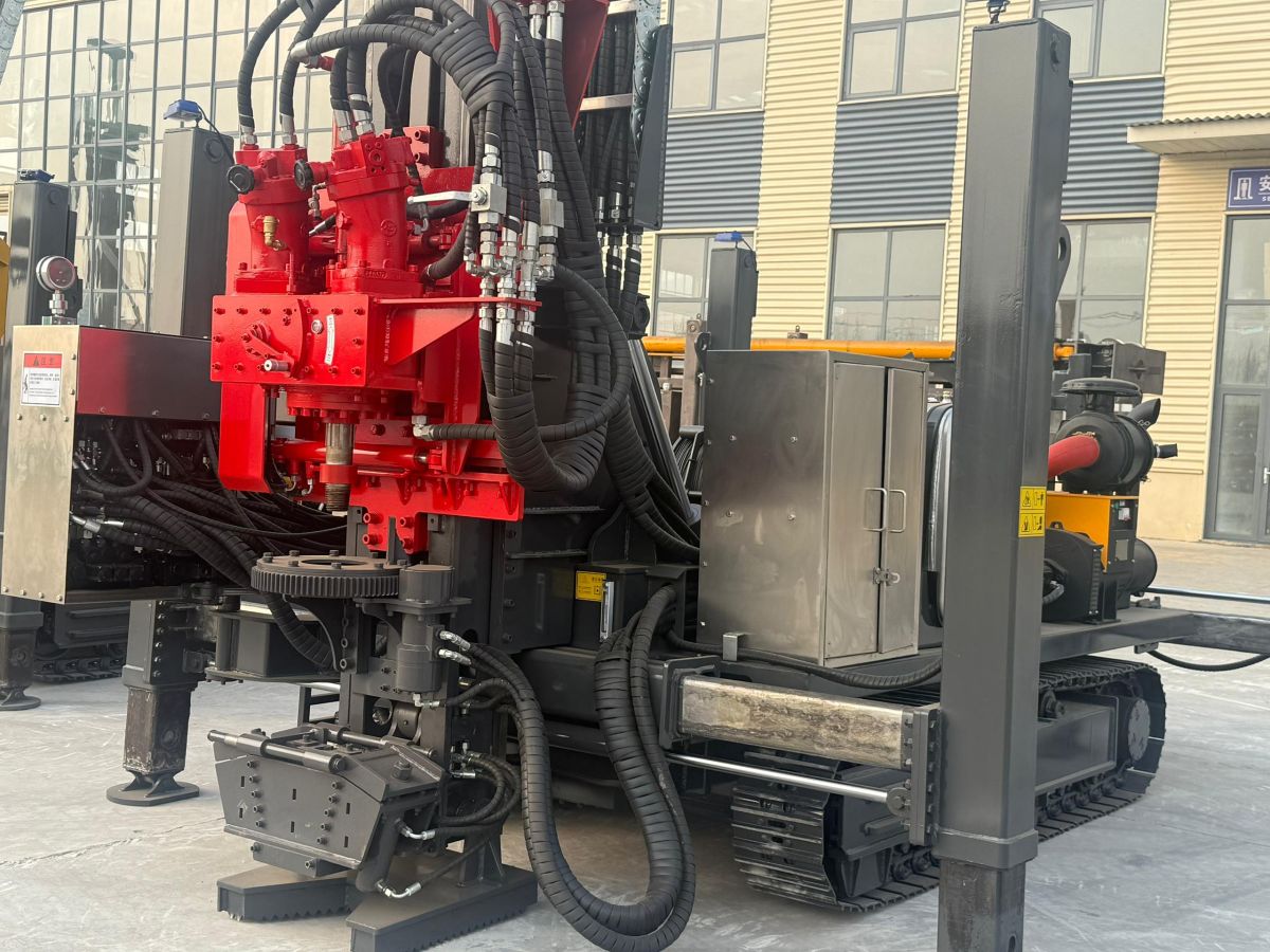 Imported XHS-Y2000 Water Drilling Rig (ex vat)
